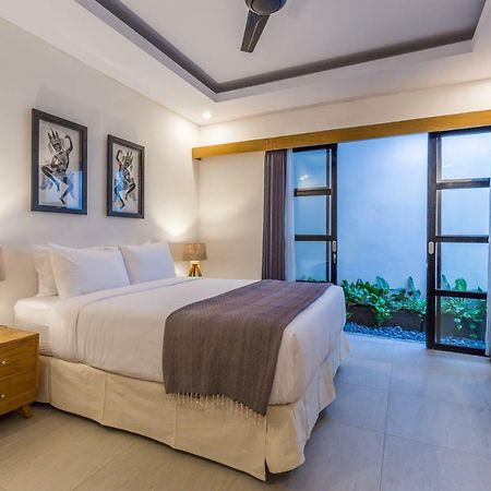 Villa Jamu Seminyak Buitenkant foto