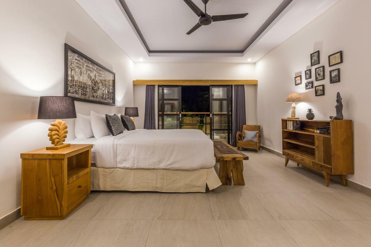 Villa Jamu Seminyak Buitenkant foto