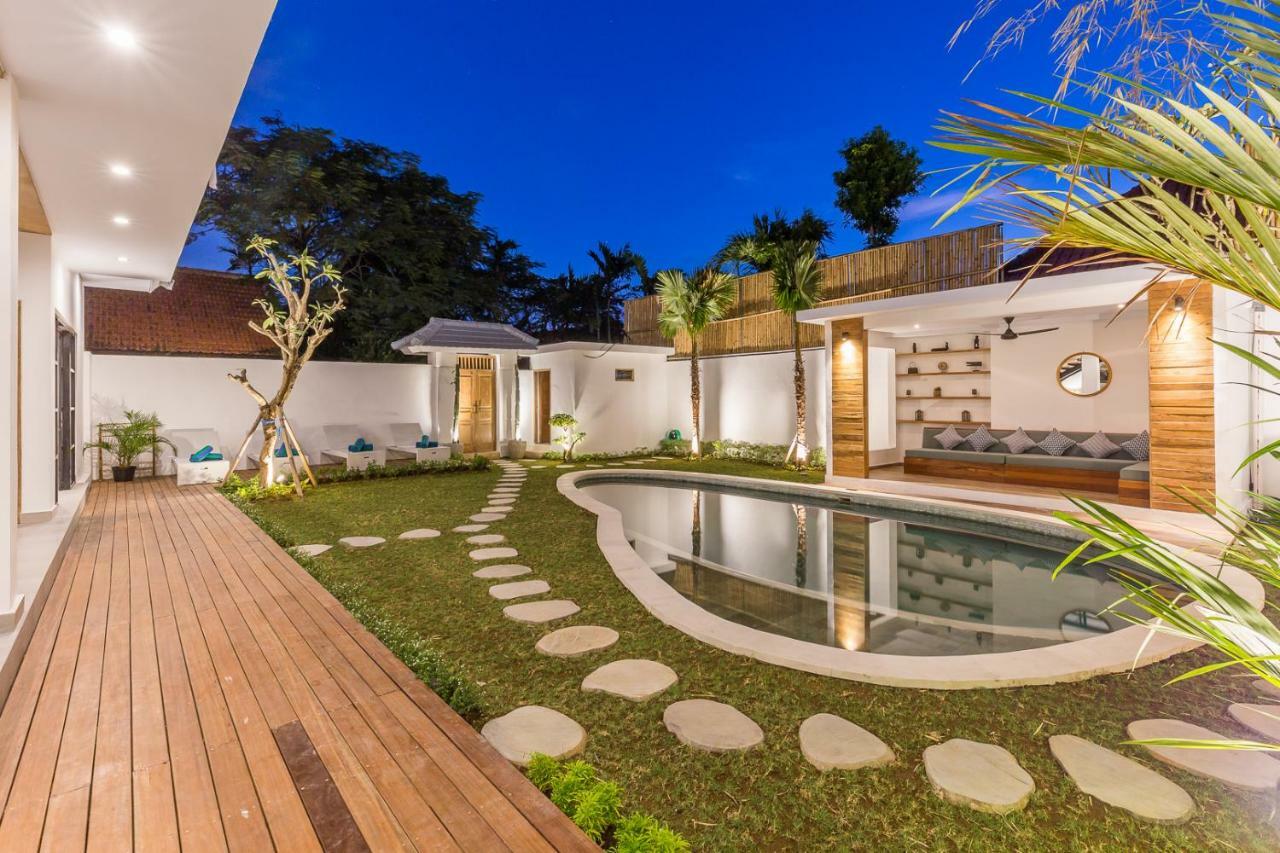 Villa Jamu Seminyak Buitenkant foto